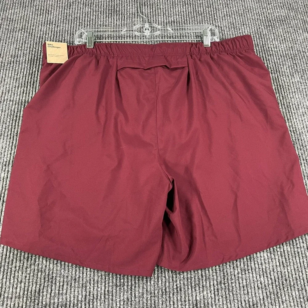 Nike Challenger Shorts Mens 2XL XXL Red Workout Active Drawstrings Pockets New